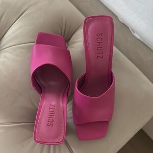 SCHUTZ Pink Mules Contemporary Design